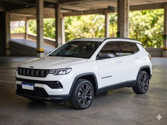 JEEP COMPASS 1.3 T270 TURBO FLEX LONGITUDE AT6
